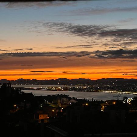 Agreable 3 Pieces Climatise Avec Vue Mer Et Parking Villefranche-sur-Mer Ngoại thất bức ảnh