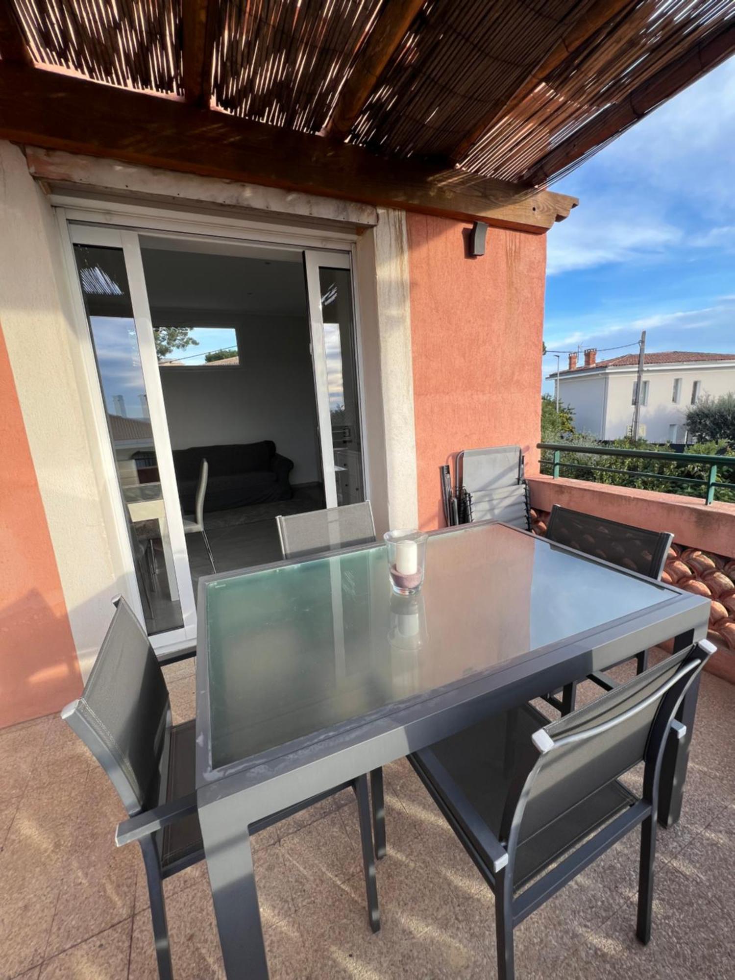 Agreable 3 Pieces Climatise Avec Vue Mer Et Parking Villefranche-sur-Mer Ngoại thất bức ảnh